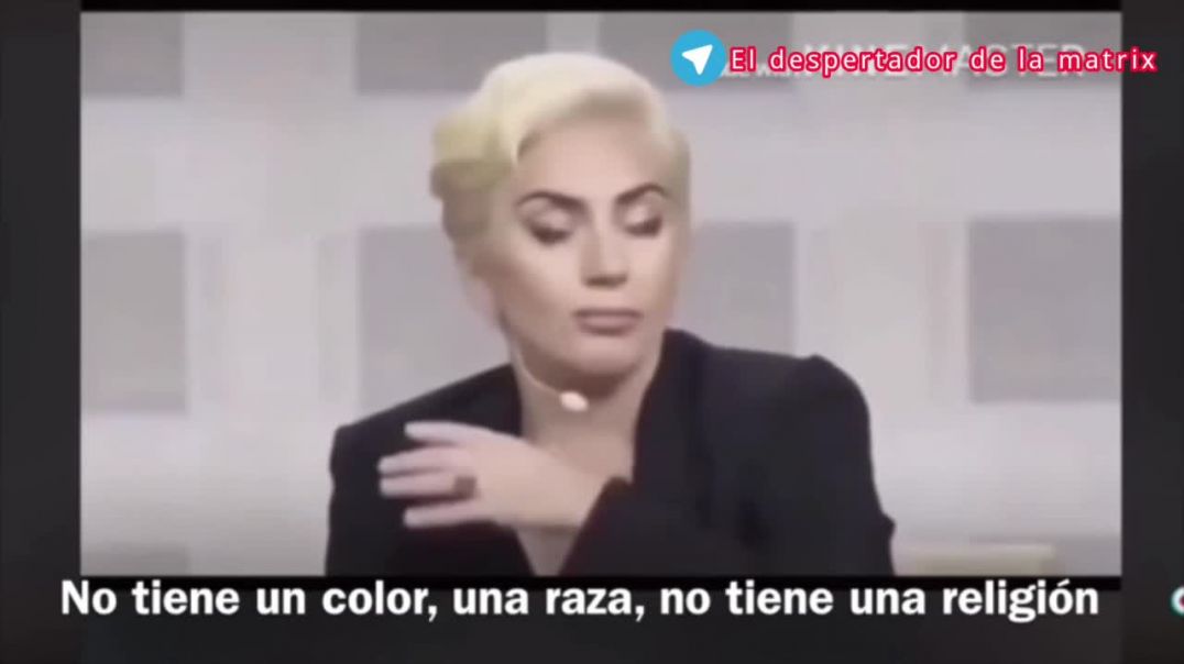 Lady Gaga describe EL MAL