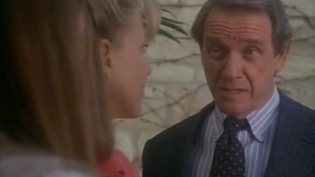 Película intrusos de 1992 El psiquiatra que creyó.