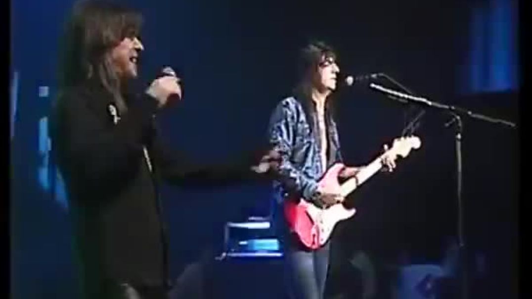 Rata Blanca _volviendo a casa en VIVO_ tv _cmtv music